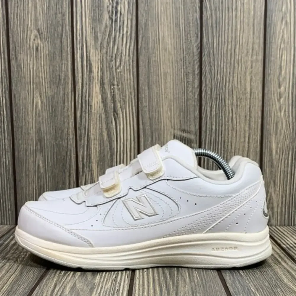 New‎ Balance 577 Women SL2 Walking Shoes Sneakers Grandma Mom Sz 6.5 EE White